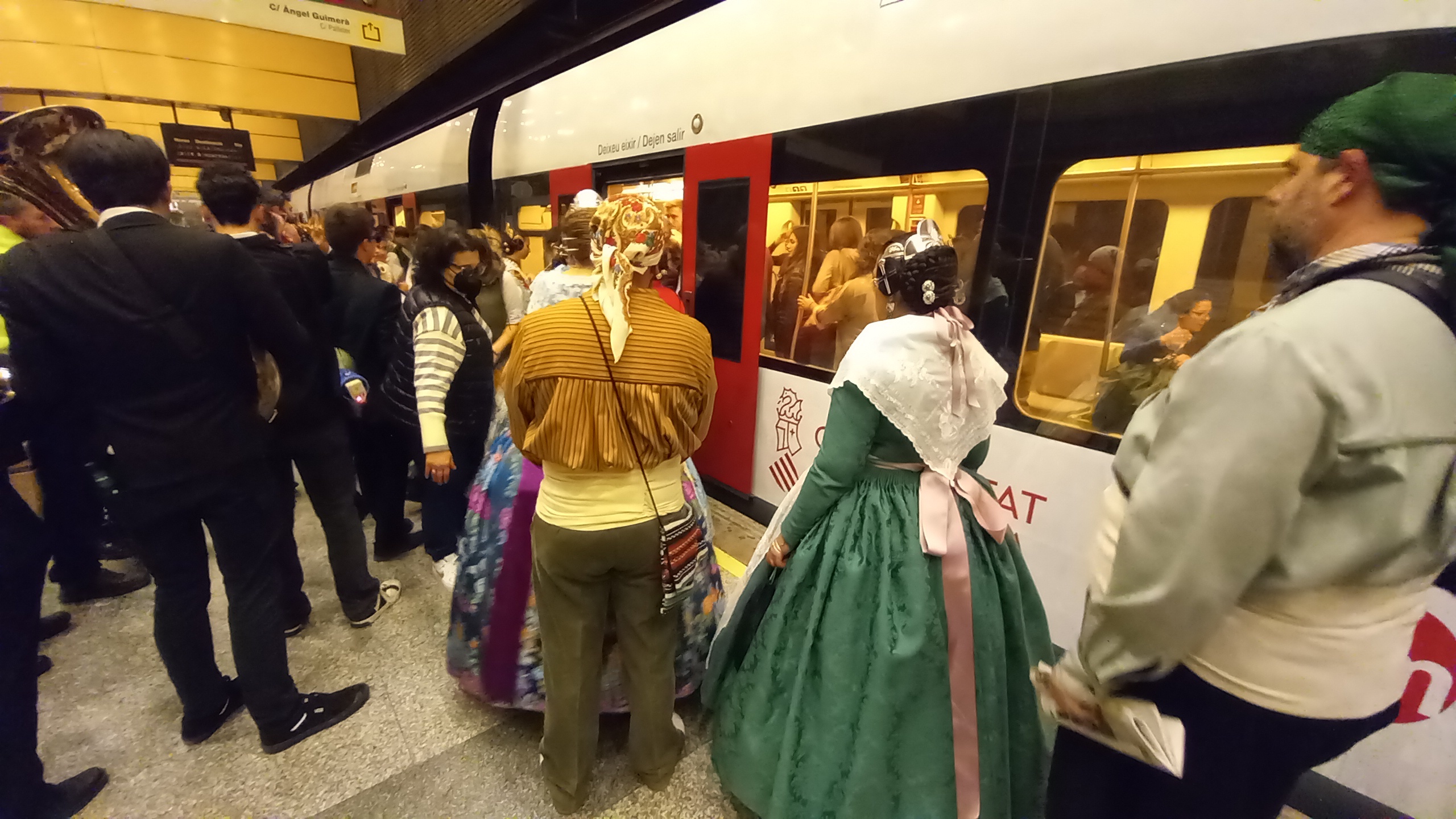 Metrovalencia ofrece servicio ininterrumpido de metro y tranvía en